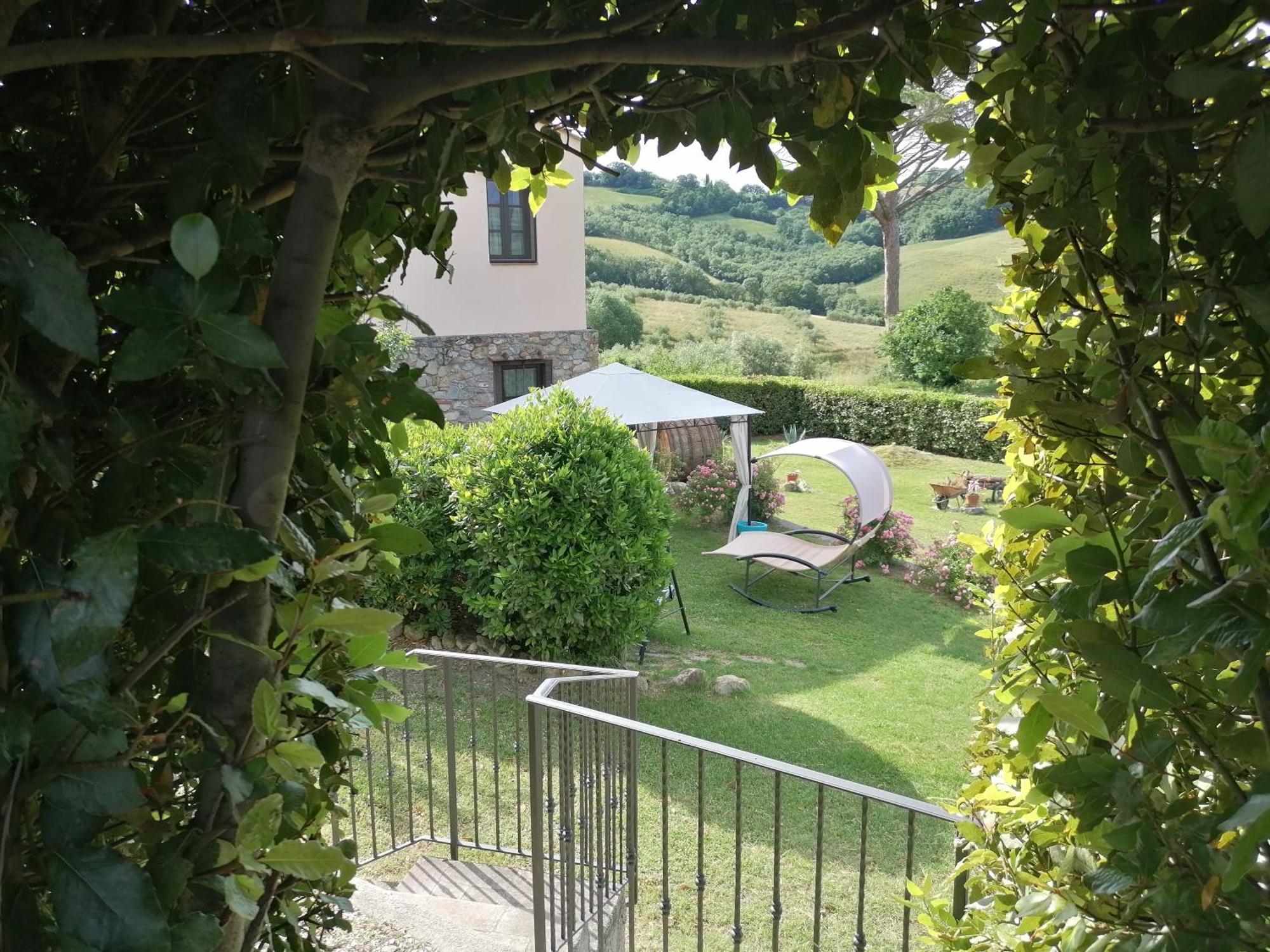 Residence Il Monastero Pomarance Εξωτερικό φωτογραφία